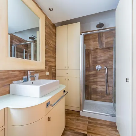 Appartamento Cozy Apt - Corso Vercelli & Conciliazione M1