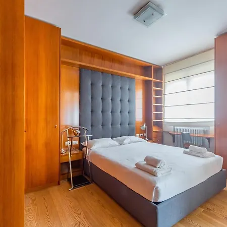 Cozy Apt - Corso Vercelli & Conciliazione M1 * Mediolan